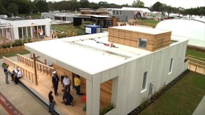 empowerhouse2_business_desk